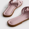 Örgülü kayışlı mules