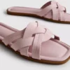 Örgülü kayışlı mules
