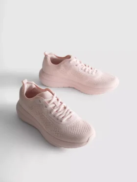 Örme bağcıklı sneakerlar