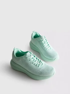 Örme bağcıklı sneakerlar