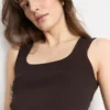 Örme kare yakalı kolsuz bluz Örme kare yakalı kolsuz bluz