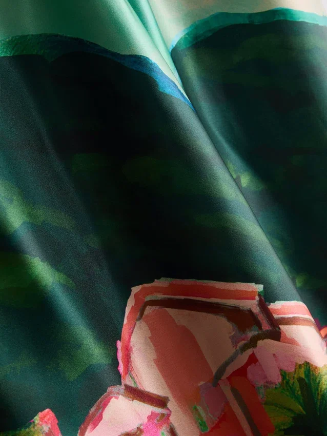 Saten manzaralı desenli plaj pantolonu Saten manzaralı desenli plaj pantolonu