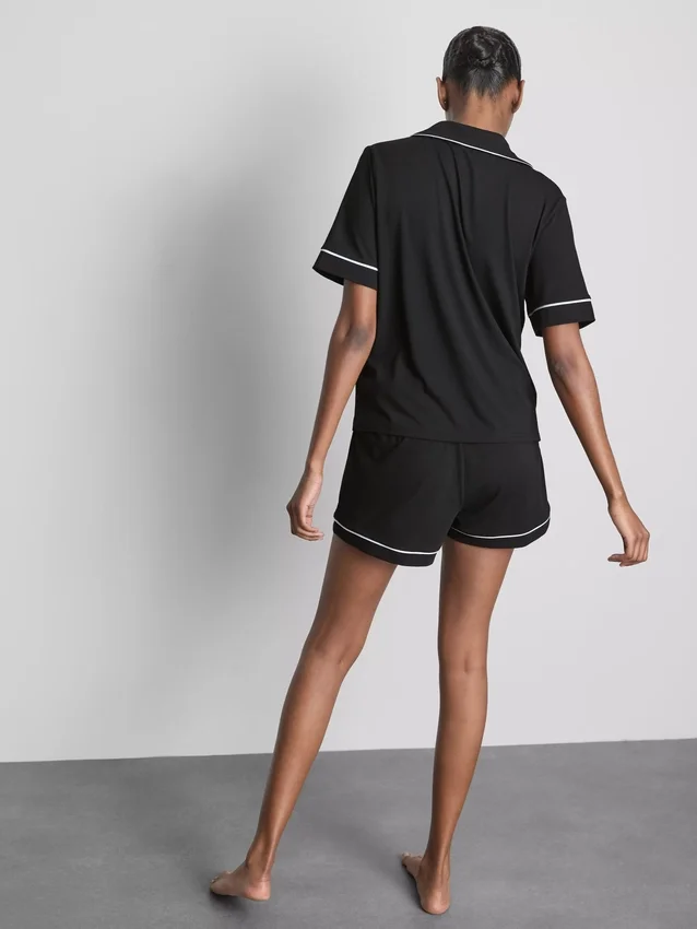 Shorty erkek tarzı pijama Shorty erkek tarzı pijama