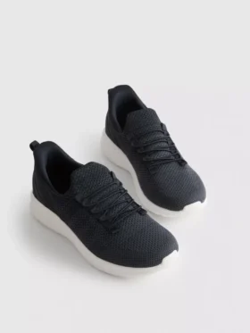 Slip-on düşük bilekli Sneakerlar