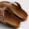 T-bar tokalı mules sandaletler