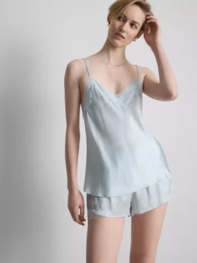 The Edit ipek karışımlı cami pijama üstü