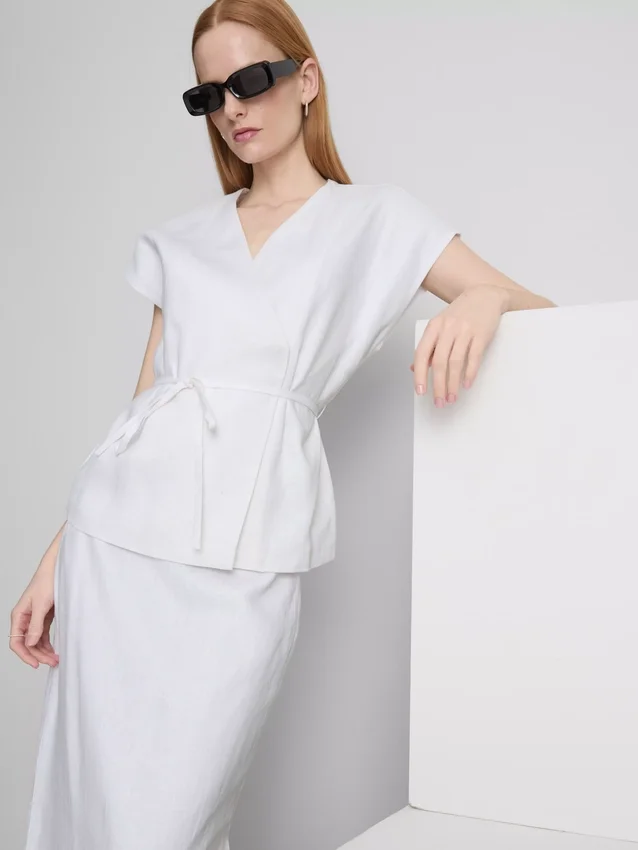 The Edit keten V yakalı sarma bluz The Edit keten V yakalı sarma bluz
