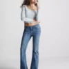The Primark Scene | Düşük bel, geniş paça jeanler The Primark Scene | Düşük bel, geniş paça jeanler