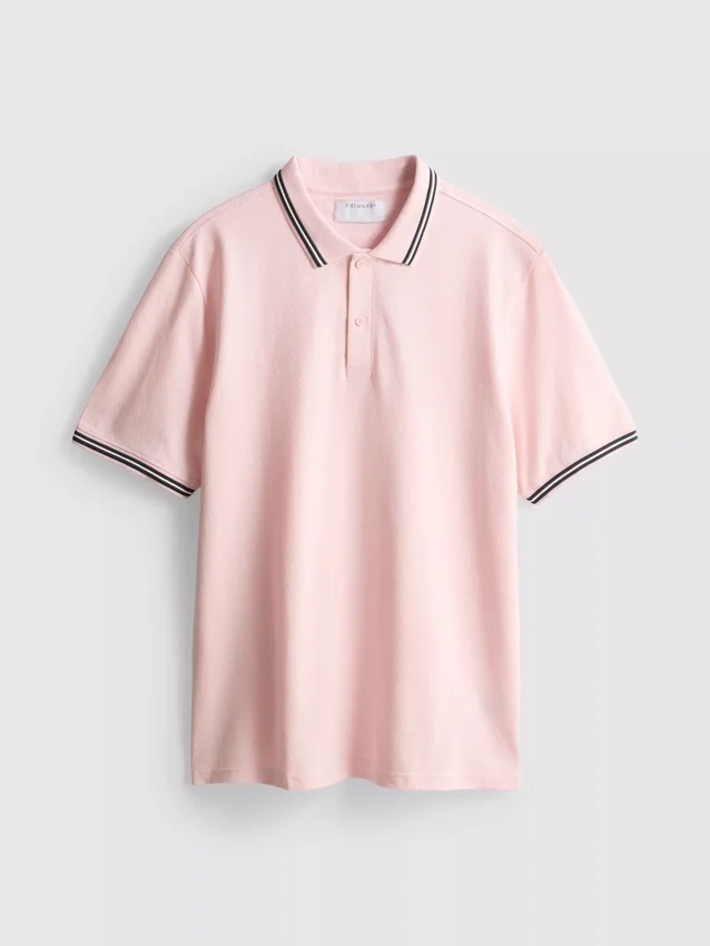 Uçlu yakalı polo gömlek Uçlu yakalı polo gömlek