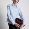 Uzun kollu iş gömleği Uzun kollu iş gömleği
