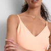 V yakalı askılı bodysuit V yakalı askılı bodysuit