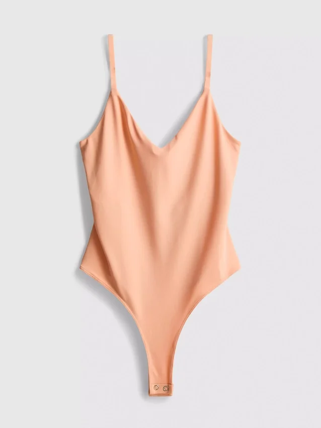 V yakalı askılı bodysuit V yakalı askılı bodysuit