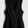 V yakalı peplum kolsuz üst V yakalı peplum kolsuz üst