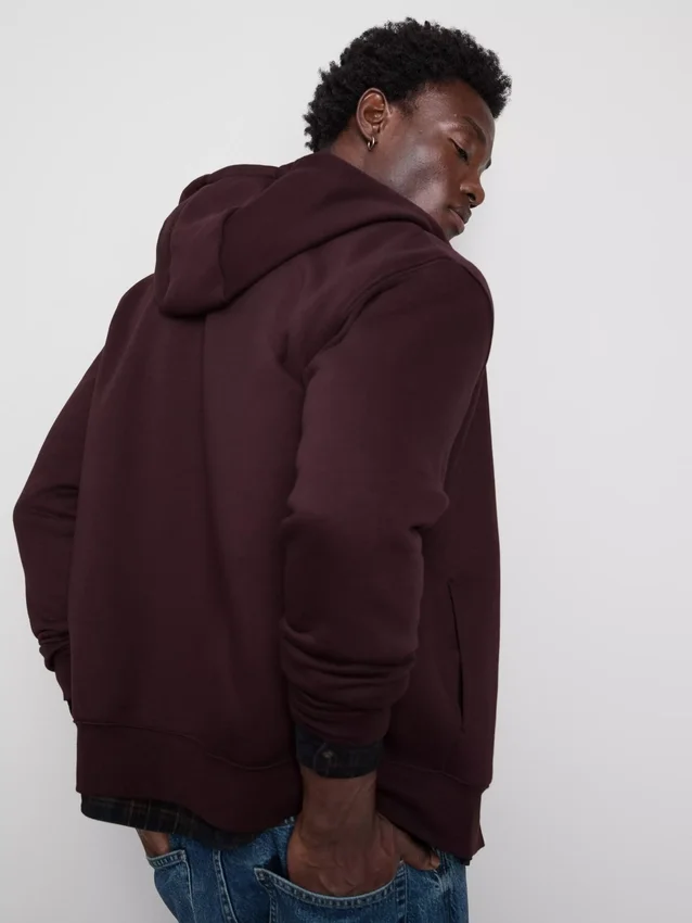 Vazgeçilmez fermuarlı kapüşonlu sweatshirt Vazgeçilmez fermuarlı kapüşonlu sweatshirt