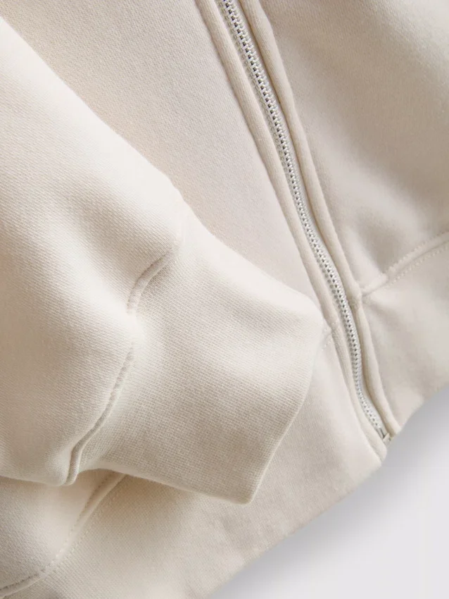 Vazgeçilmez fermuarlı kapüşonlu sweatshirt Vazgeçilmez fermuarlı kapüşonlu sweatshirt