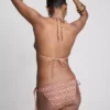 Yanları bağlamalı üçgen bikini takımı Yanları bağlamalı üçgen bikini takımı