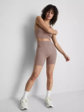 Yüksek bel aktif yoga şortu