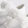 Özel günler için düz ayakkabılar